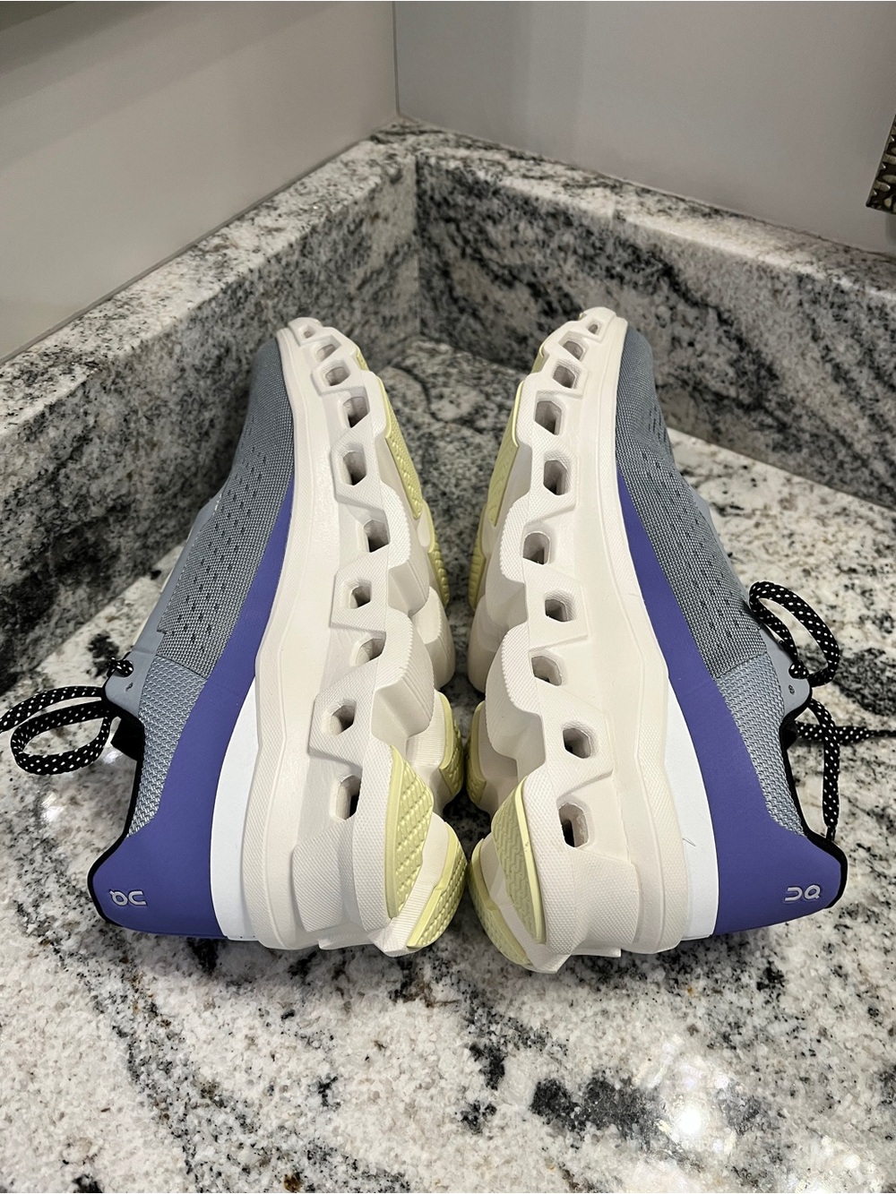 New On Running Cloudmonster in Mist/Blueberry | Size 7.5 (Women’s) - Picture 7 of 10